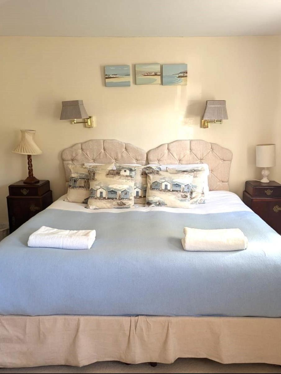 Georgian 2 Bedroom Apartment In Chichester With Free Parking - Chichester Holiday Properties Eksteriør bilde