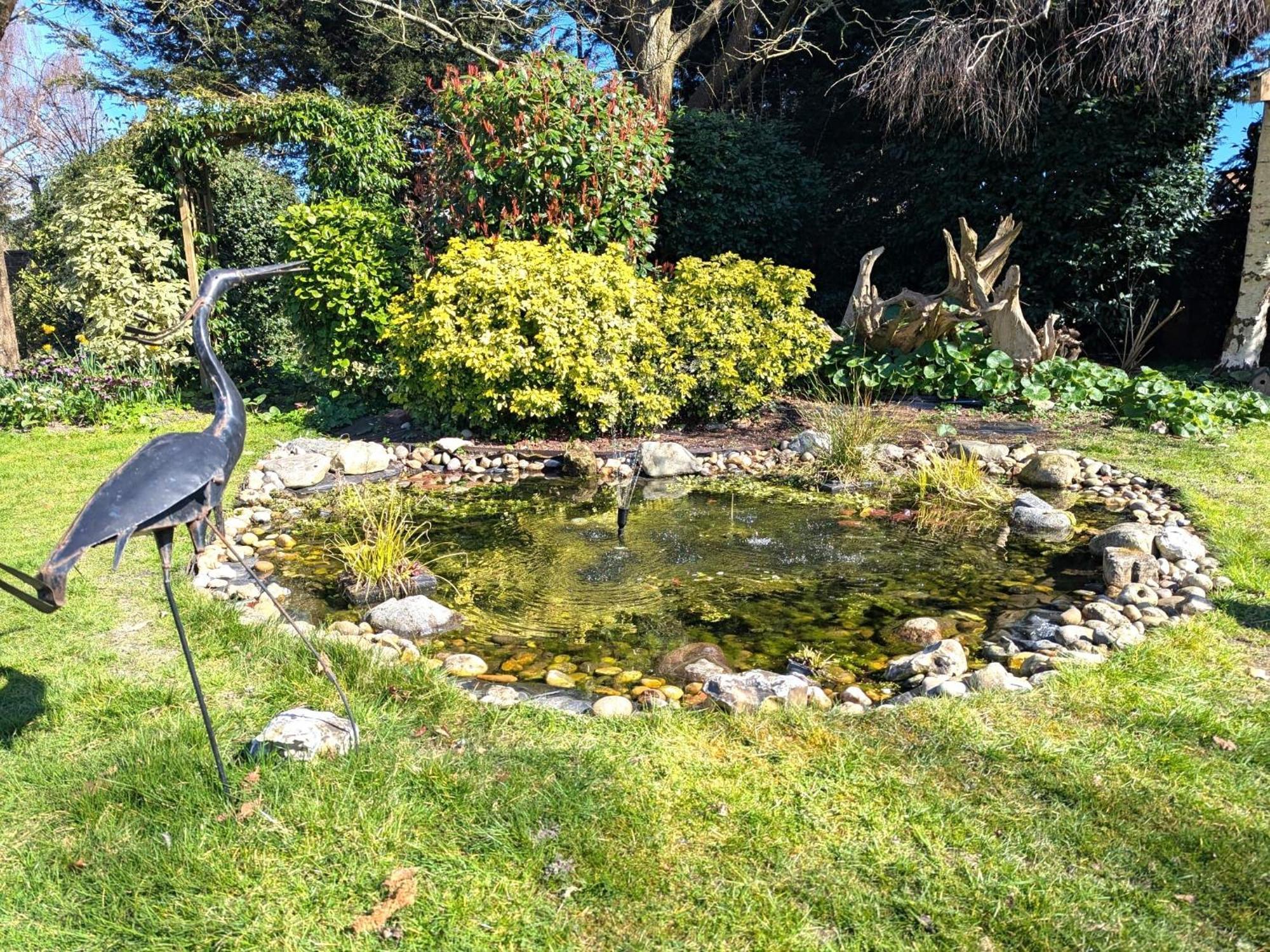 Georgian 2 Bedroom Apartment In Chichester With Free Parking - Chichester Holiday Properties Eksteriør bilde