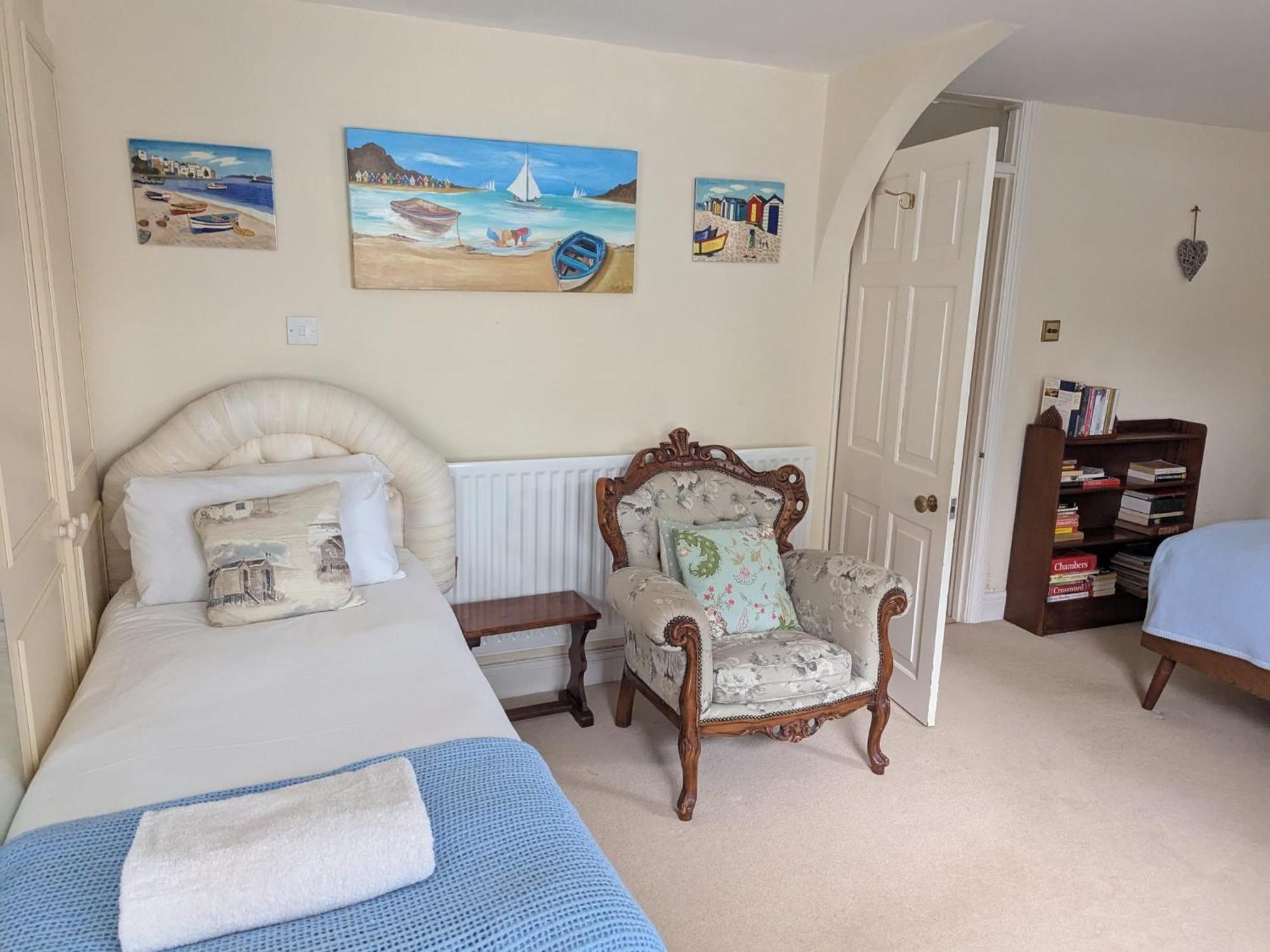 Georgian 2 Bedroom Apartment In Chichester With Free Parking - Chichester Holiday Properties Eksteriør bilde